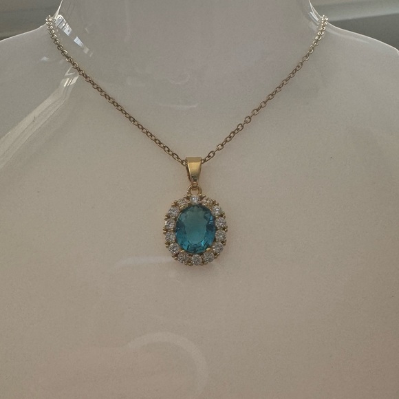 Ocean Blue Crystal Pendant Made with Authentic Swarovski Crystals - Picture 4 of 8